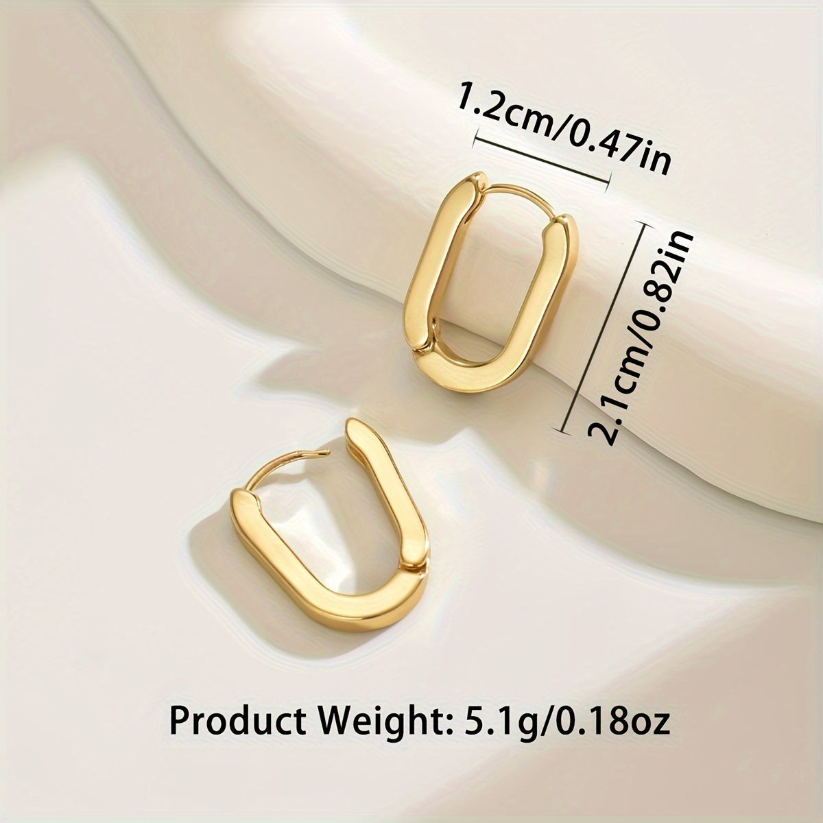 Eleganti Orecchini a Cerchio con Design Geometrico