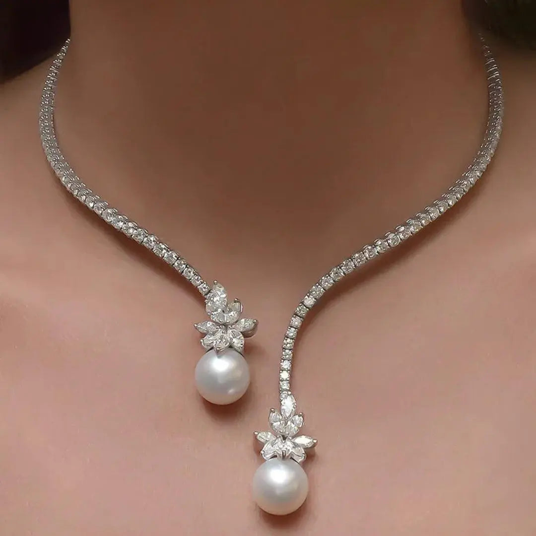 Collana raffinata e scintillante con perle in argento sterling
