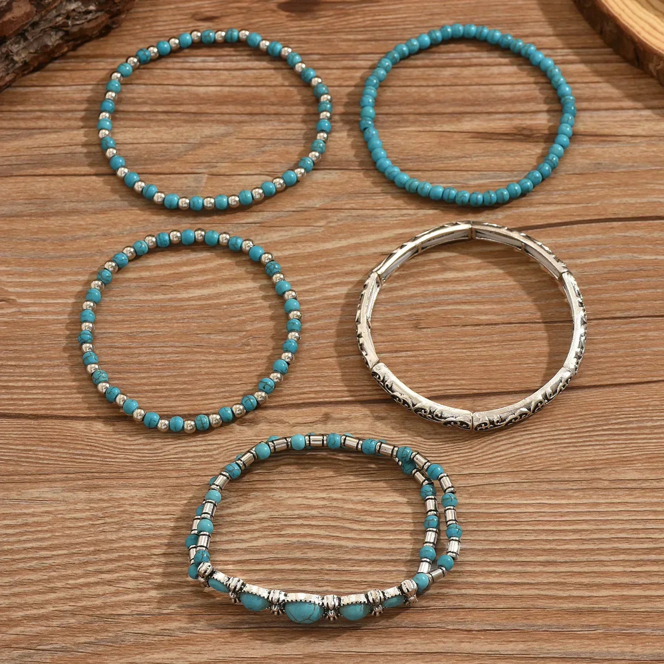 Set di braccialetti boho con perle turchesiti
